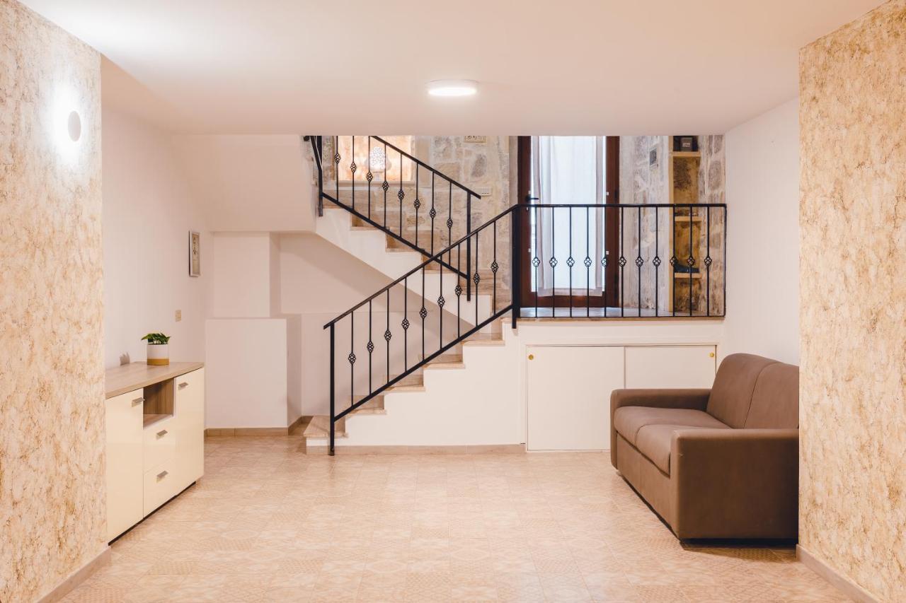 Convivo Apartment Palazzo Galateo Lecce Exterior foto