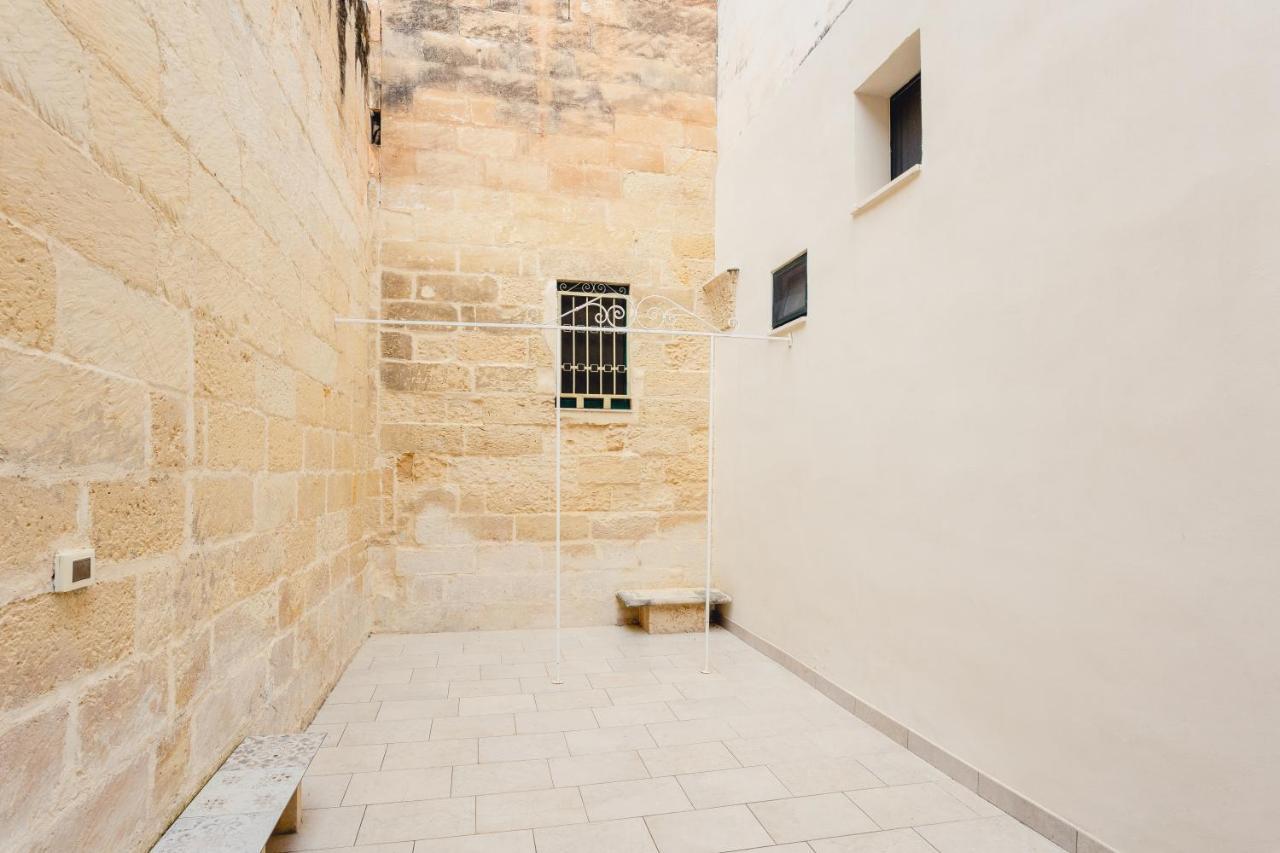 Convivo Apartment Palazzo Galateo Lecce Exterior foto